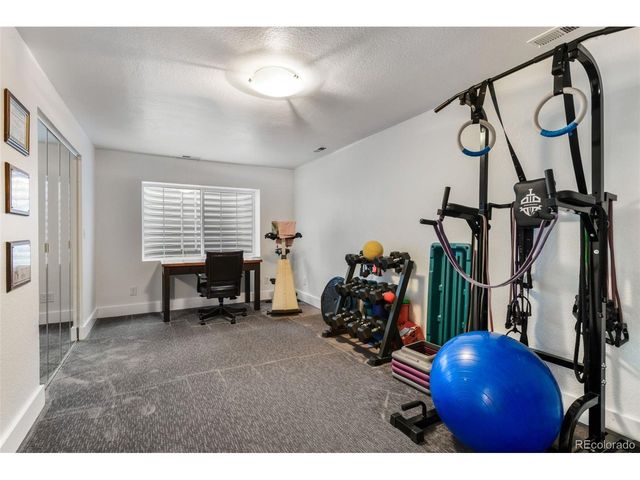 6020 Castlewood Ln, Colorado Springs, CO 80918