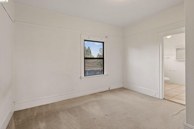 2338 Roosevelt Ave, Berkeley, CA 94703