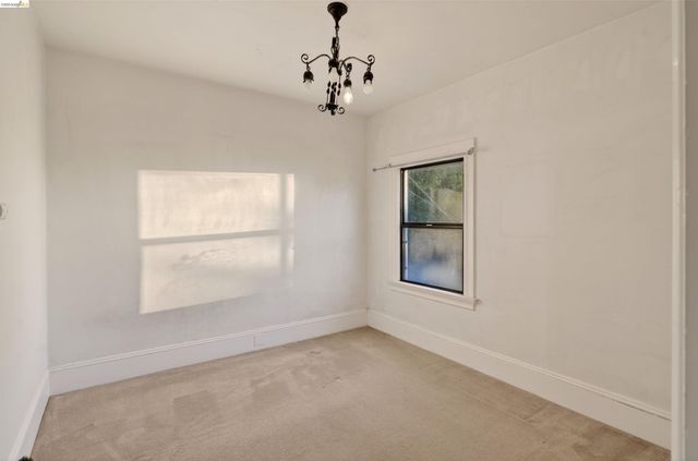 2338 Roosevelt Ave, Berkeley, CA 94703