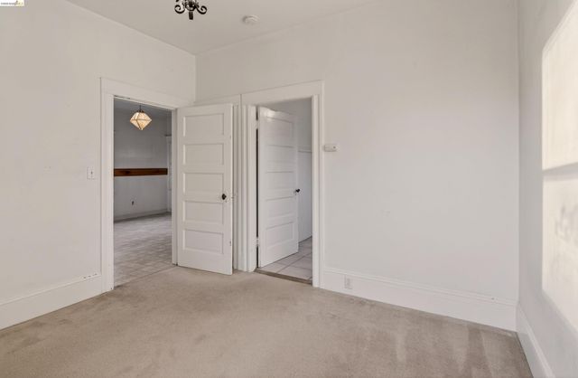 2338 Roosevelt Ave, Berkeley, CA 94703