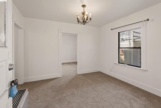 2338 Roosevelt Ave, Berkeley, CA 94703
