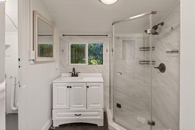 2338 Roosevelt Ave, Berkeley, CA 94703