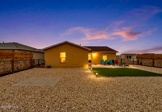14541 Banana Yucca Avenue, Horizon City, TX 79928