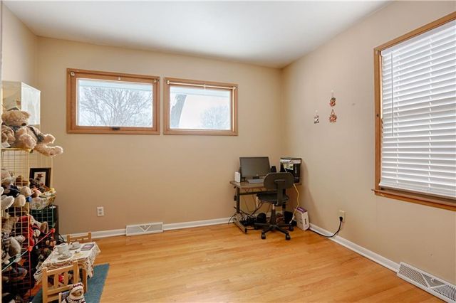 3706 E 107th Street, Kansas City, MO 64137