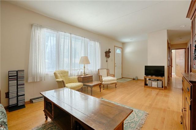 3706 E 107th Street, Kansas City, MO 64137