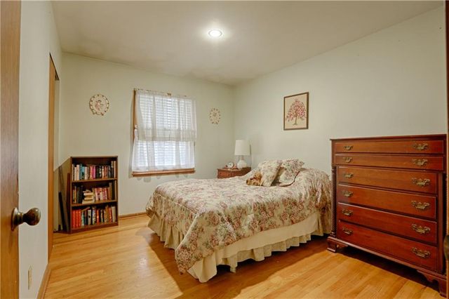 3706 E 107th Street, Kansas City, MO 64137