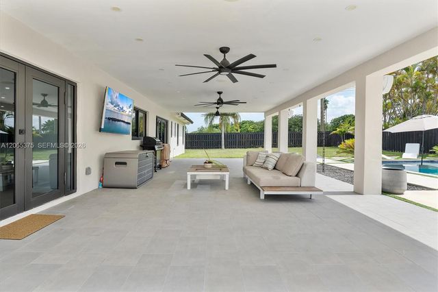 13140 SW 112th Avenue, Miami, FL 33176