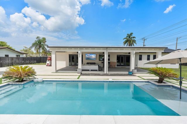 13140 SW 112th Avenue, Miami, FL 33176