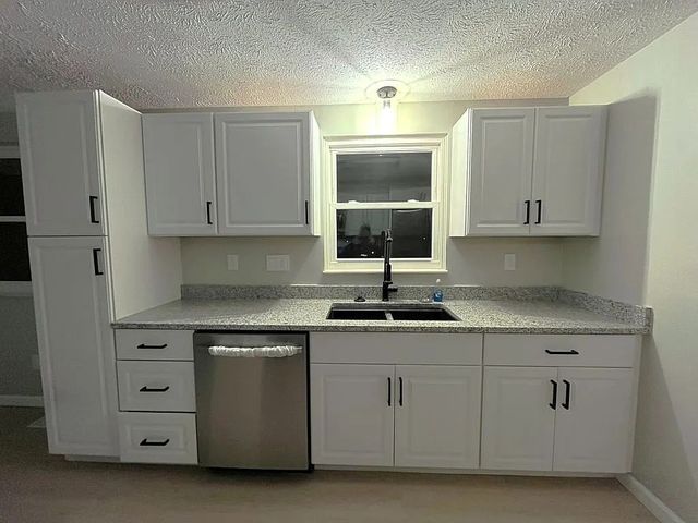 4 Lou Anne Lane, Delmont, PA 15626