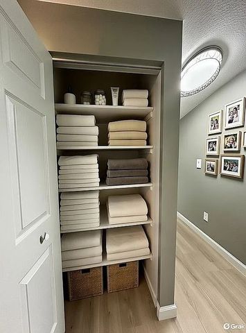 4 Lou Anne Lane, Delmont, PA 15626