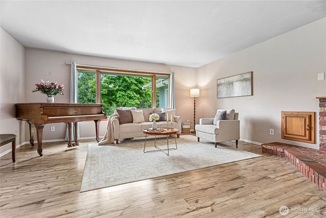 4558 Curtis Road, Bellingham, WA 98226