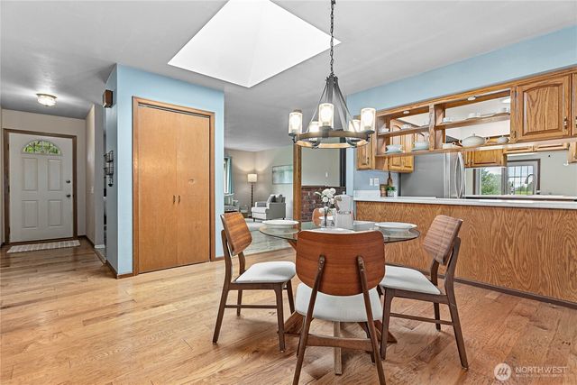 4558 Curtis Road, Bellingham, WA 98226
