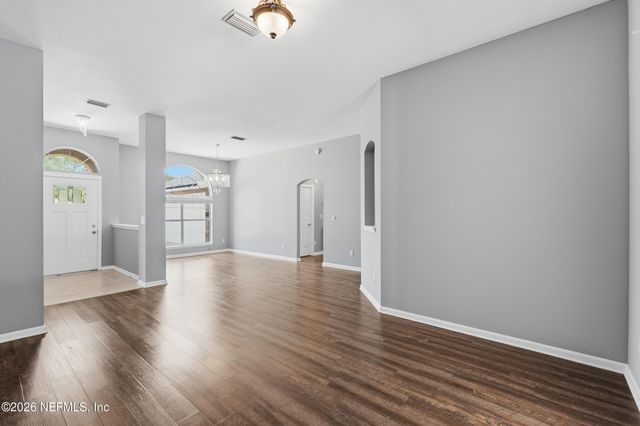 7735 ORTEGA BLUFF Parkway, Jacksonville, FL 32244