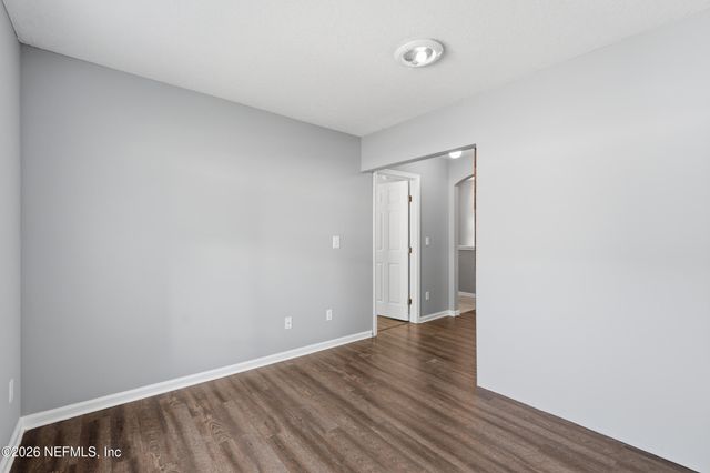 7735 ORTEGA BLUFF Parkway, Jacksonville, FL 32244