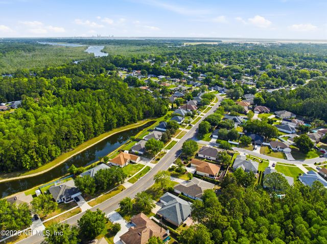 7735 ORTEGA BLUFF Parkway, Jacksonville, FL 32244