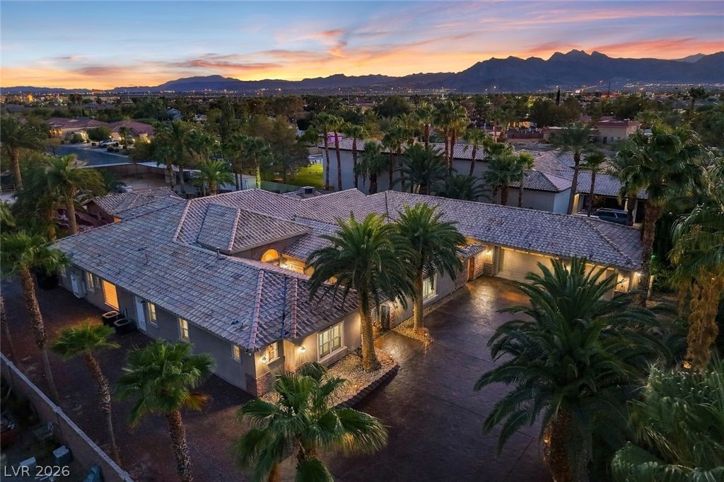 6625 West El Campo Grande Avenue, Las Vegas, NV 89130 — exterior