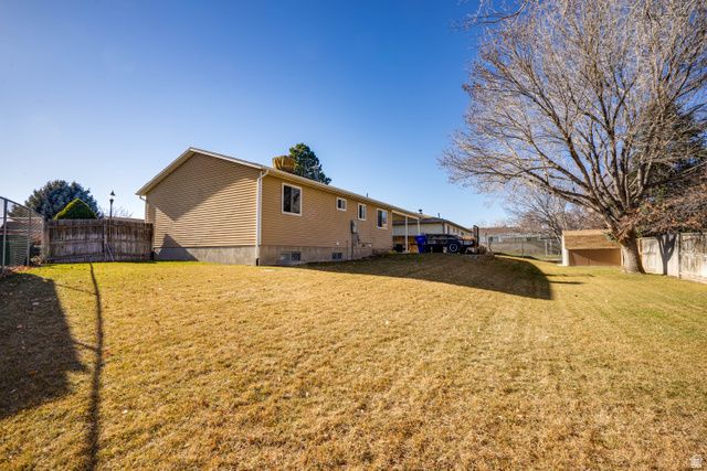 3352 W SPRINGBROOK DR, West Jordan, UT 84084