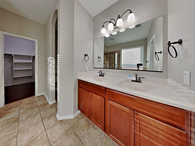 11721 Summer Springs Drive, Frisco, TX 75036