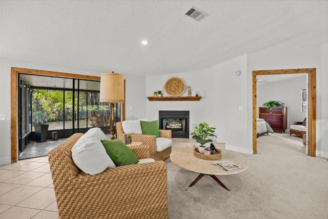 7918 SE Paradise Court, Stuart, FL 34997