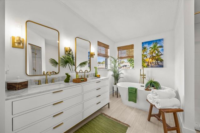 7918 SE Paradise Court, Stuart, FL 34997