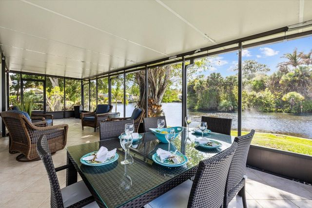 7918 SE Paradise Court, Stuart, FL 34997