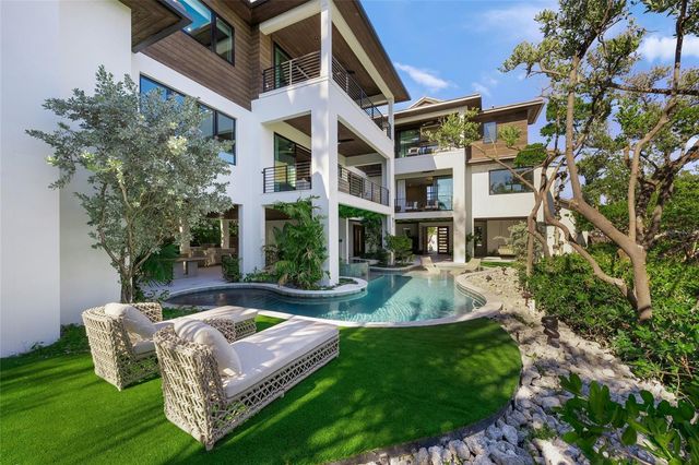 821 S BAY BOULEVARD, Anna Maria, FL 34216