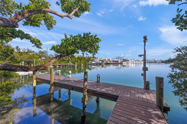 821 S BAY BOULEVARD, Anna Maria, FL 34216