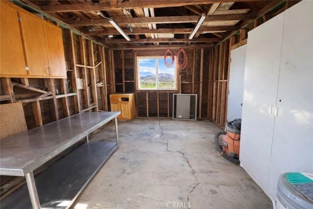 2368 Mesquite Springs Road, 29 Palms, CA 92277