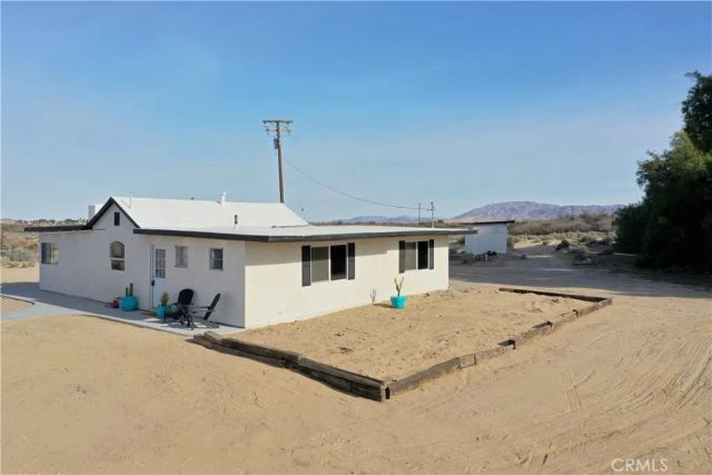 2368 Mesquite Springs Road, 29 Palms, CA 92277
