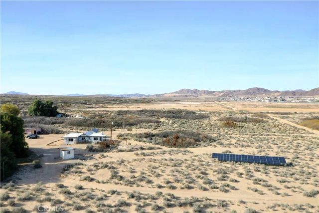 2368 Mesquite Springs Road, 29 Palms, CA 92277