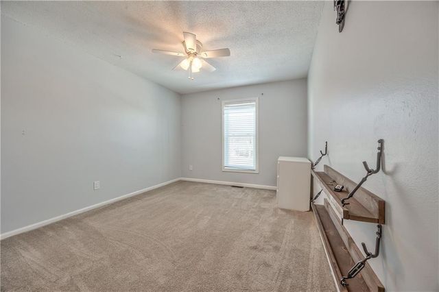 11822 Hardy Street, Overland Park, KS 66210