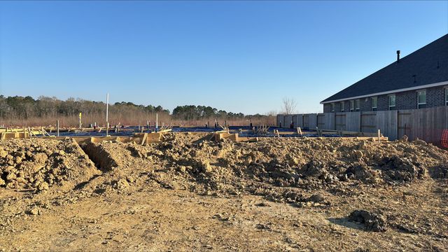 12130 Old Fashion Circle, Mont Belvieu, TX 77535