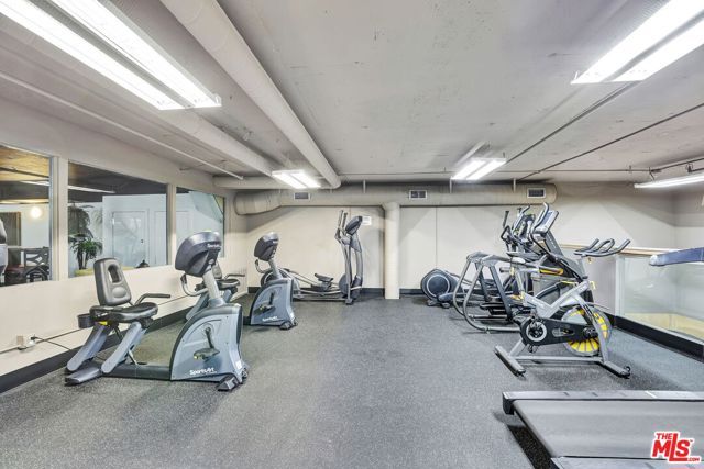 10982 Roebling Avenue 522, Los Angeles, CA 90024