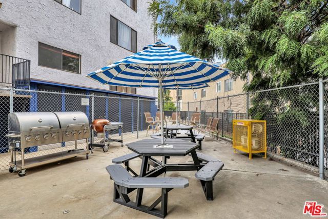 10982 Roebling Avenue 522, Los Angeles, CA 90024