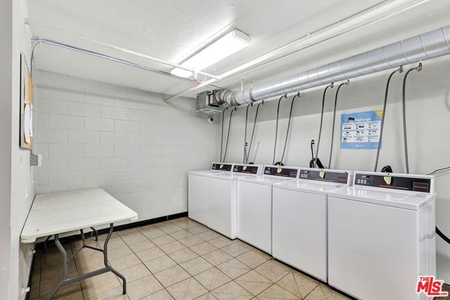 10982 Roebling Avenue 522, Los Angeles, CA 90024