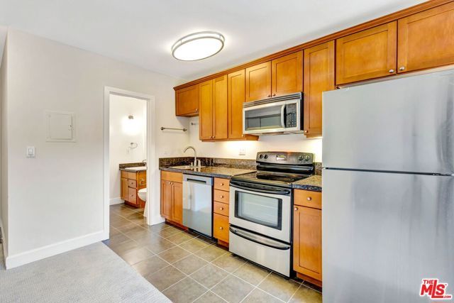 10982 Roebling Avenue 522, Los Angeles, CA 90024