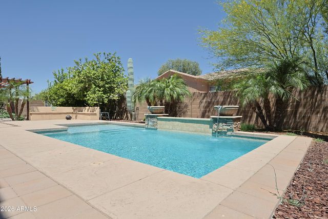 12910 W TUCKEY Lane, Glendale, AZ 85307