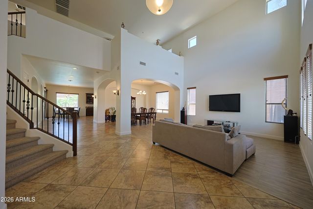 12910 W TUCKEY Lane, Glendale, AZ 85307