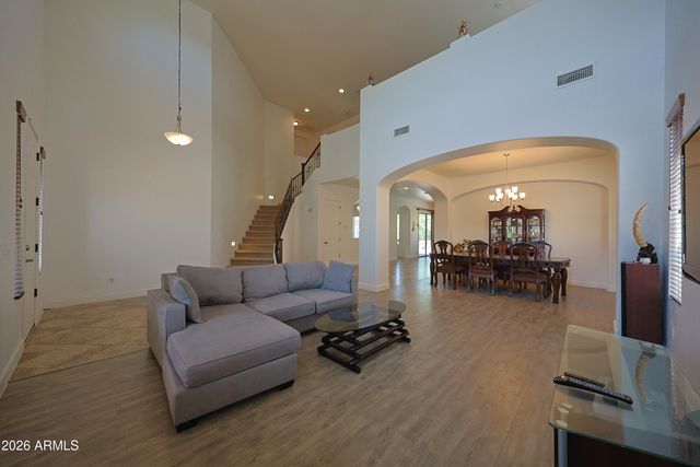 12910 W TUCKEY Lane, Glendale, AZ 85307