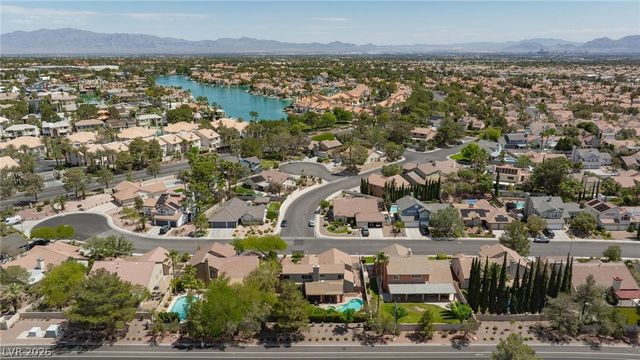 3221 Grey Dolphin Drive, Las Vegas, NV 89117