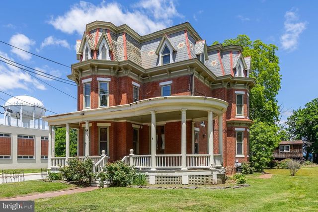 100 W BROADWAY, Salem, NJ 08079