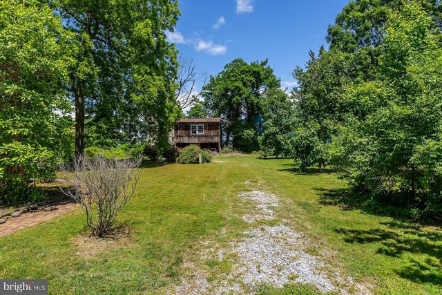 100 W BROADWAY, Salem, NJ 08079