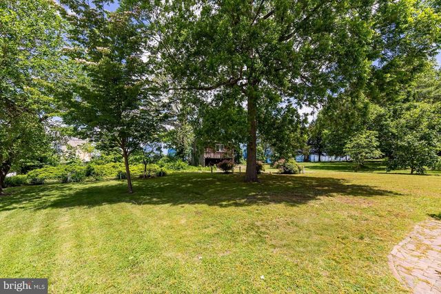 100 W BROADWAY, Salem, NJ 08079