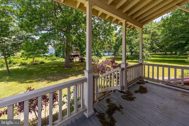 100 W BROADWAY, Salem, NJ 08079