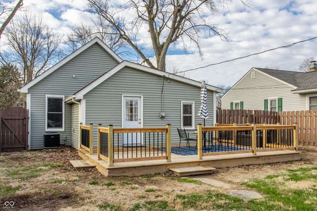 1142 Central Avenue, Noblesville, IN 46060