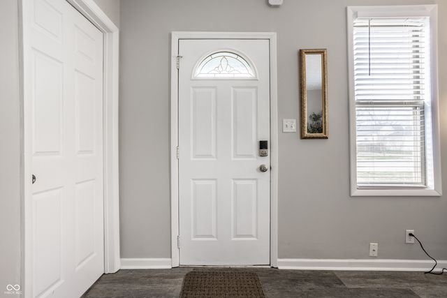 1142 Central Avenue, Noblesville, IN 46060