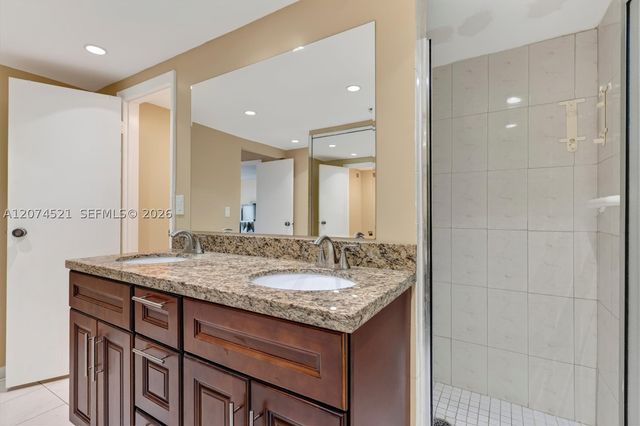 1500 S Ocean Dr 5E, Hollywood, FL 33019