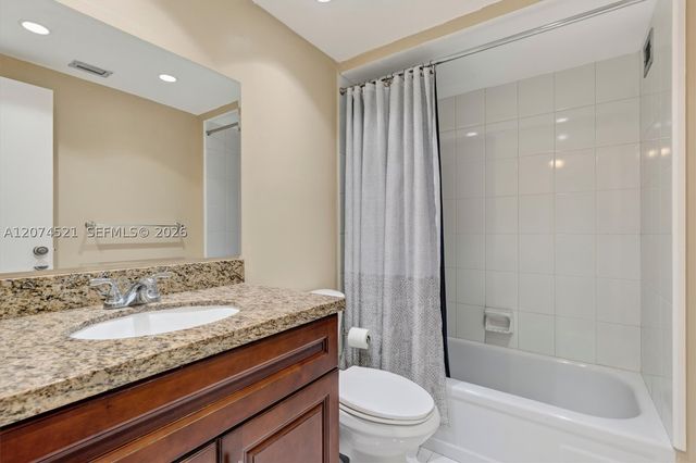 1500 S Ocean Dr 5E, Hollywood, FL 33019