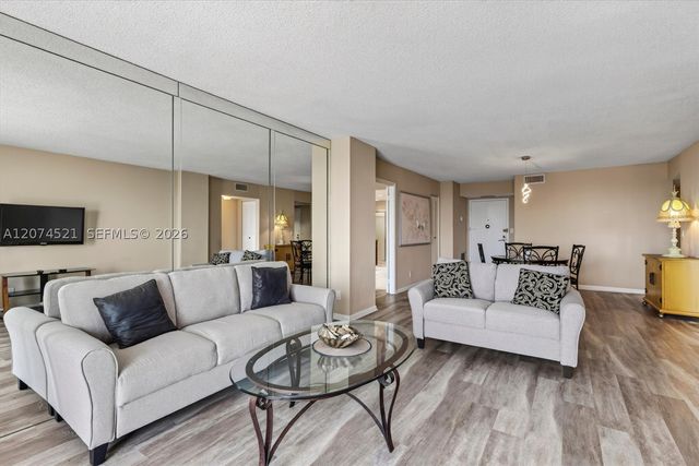 1500 S Ocean Dr 5E, Hollywood, FL 33019
