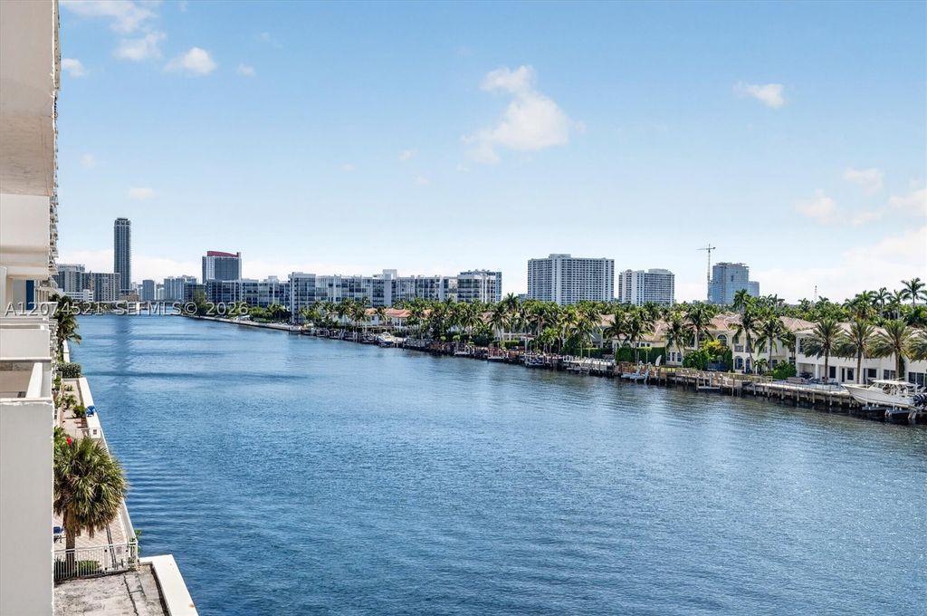 1500 S Ocean Dr 5E, Hollywood, FL 33019